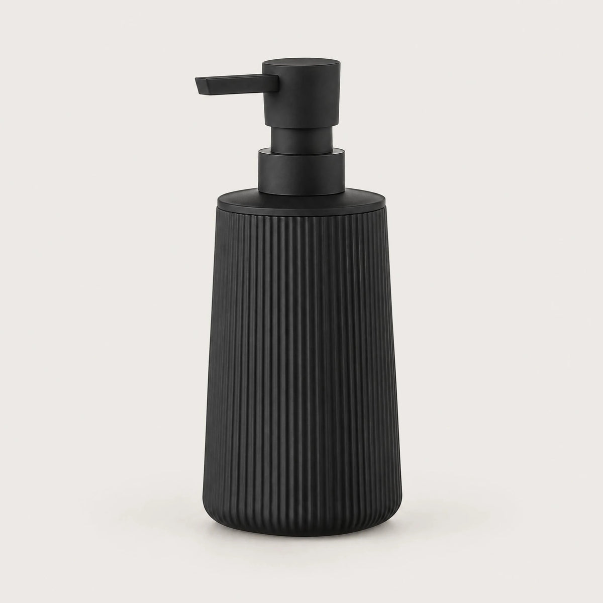 Elegancki czarny dozownik do mydła 250ml